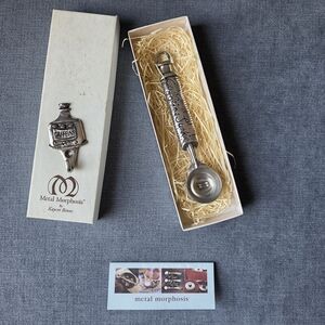 Metal Morphosis Kaycee Binns Coffee Scoop “Caffeine Junkie” + Wall Hook Gift Set
